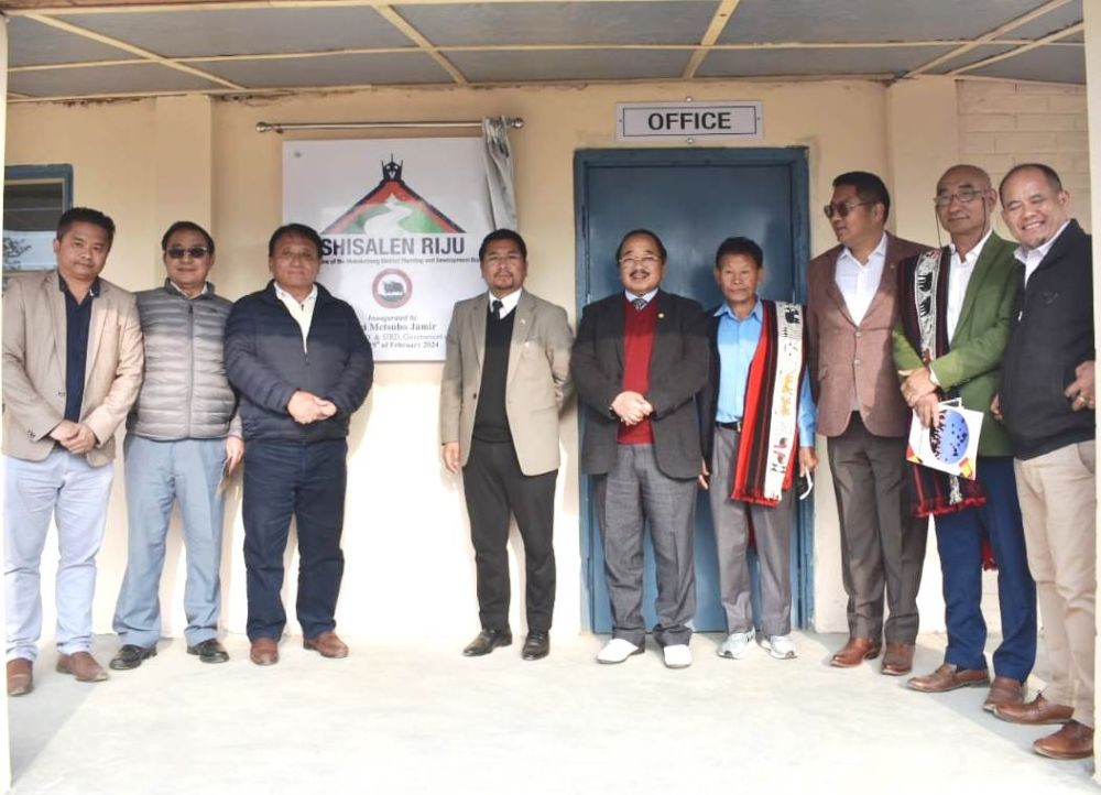 Officials and others during the inauguration of Shisalen Riju, a coaching center to provide free coaching classes with special focus on NPSC and NSSB exams at Tzusapang sector, Mokokchung on February 19. (Morung Photo)
